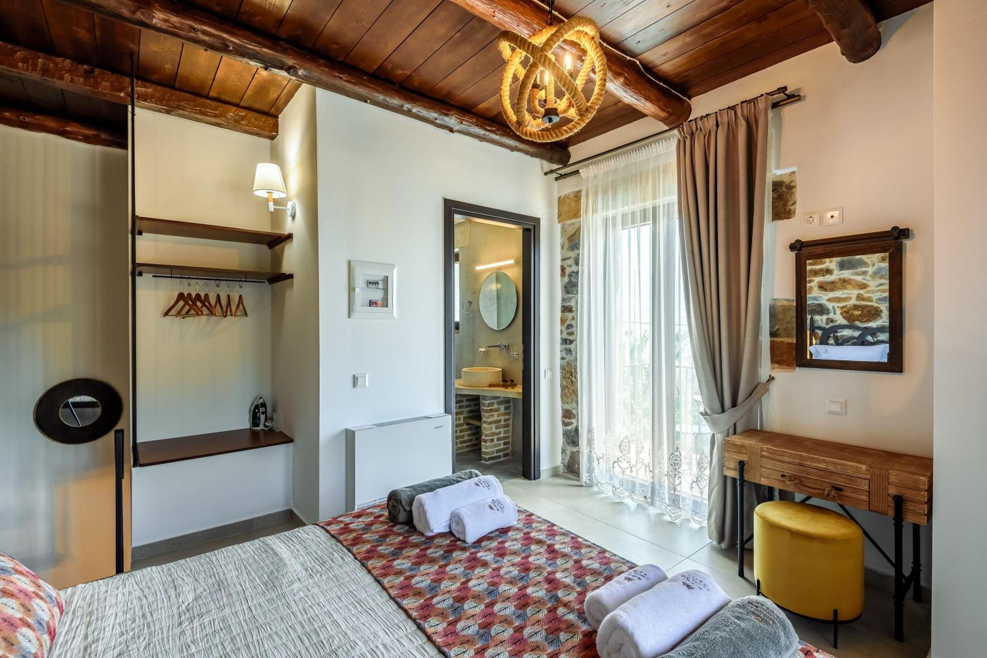 Minos Country Living Apartments Agriles Bagian luar foto