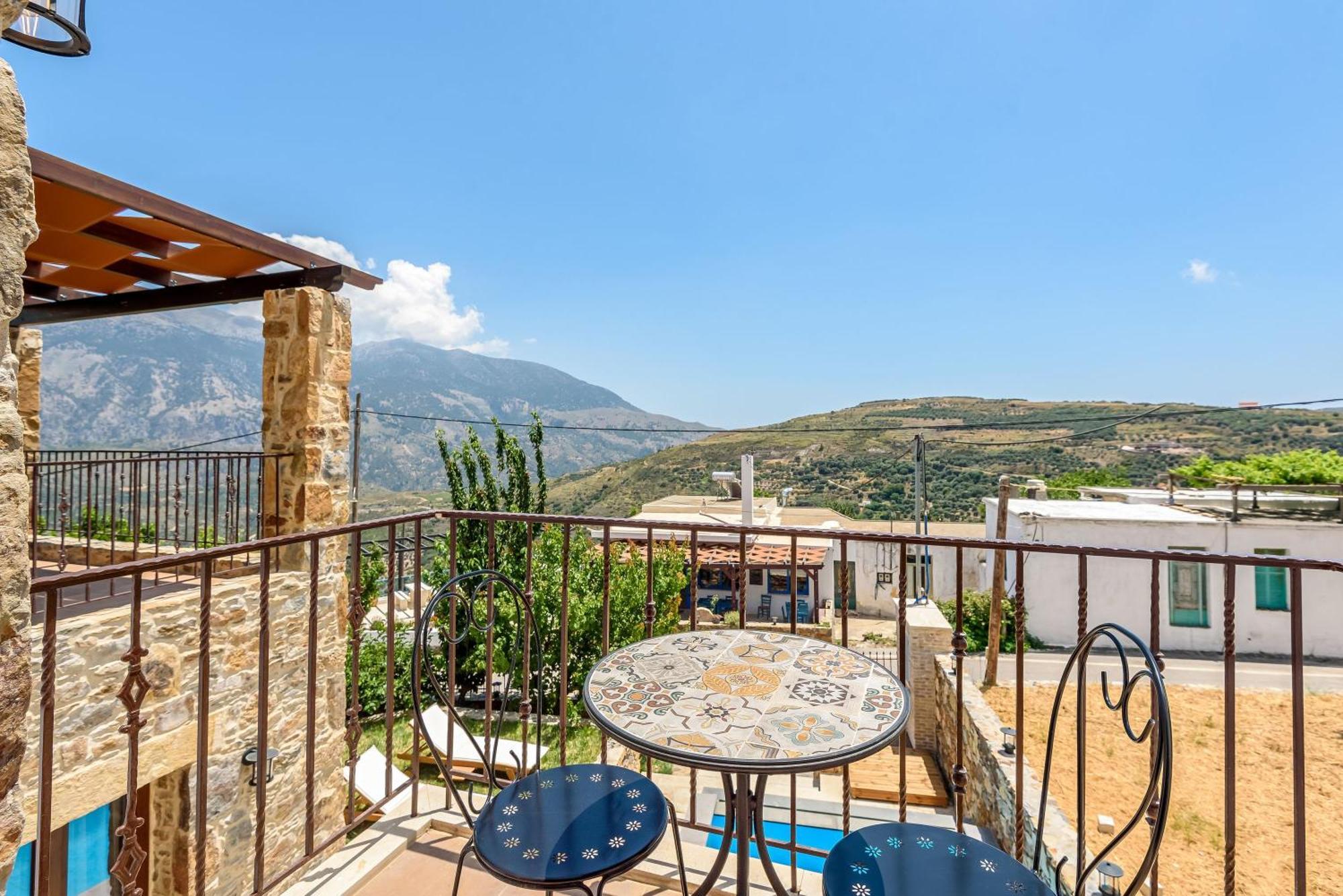 Minos Country Living Apartments Agriles Bagian luar foto