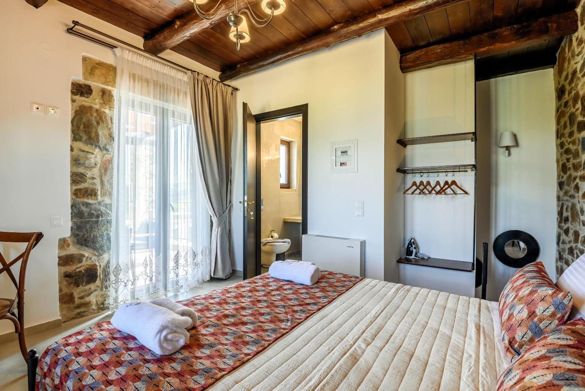 Minos Country Living Apartments Agriles Bagian luar foto